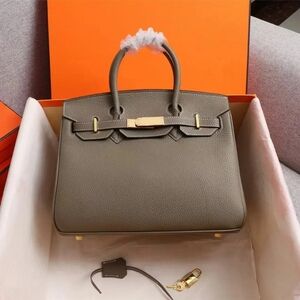 ✅️LAST ONE NEW Elegant Taupe Handbag With Lock! LARGE ALMOST  SOLD OUT